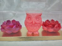 Подарочный набор ароматизированных свечей.